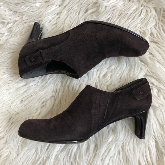 Stuart Weitzman Suede Low Ankle Heeled Booties - Picture 2 of 8